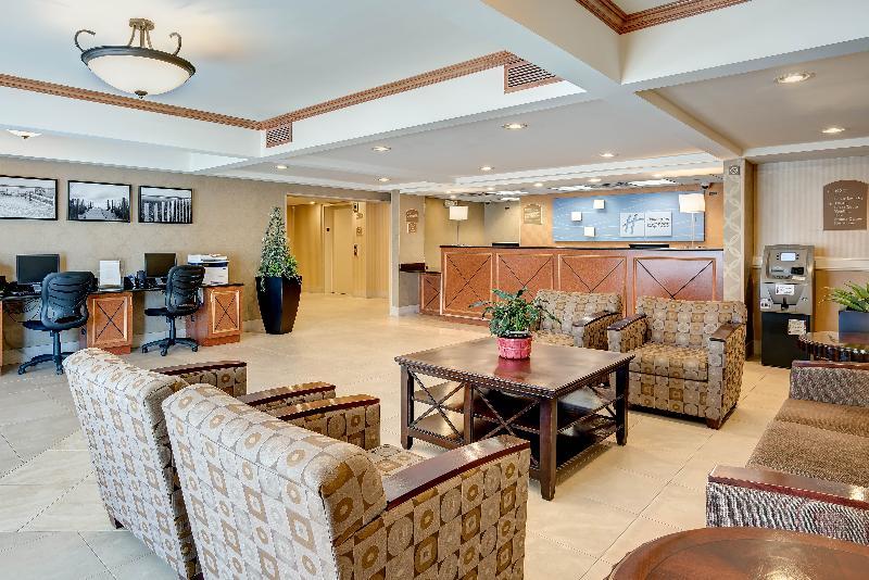 Holiday Inn Express & Suites West Long Branch - Eatontown By Ihg Экстерьер фото